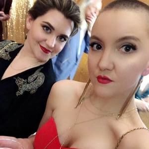 Meet your Posher, Kelli